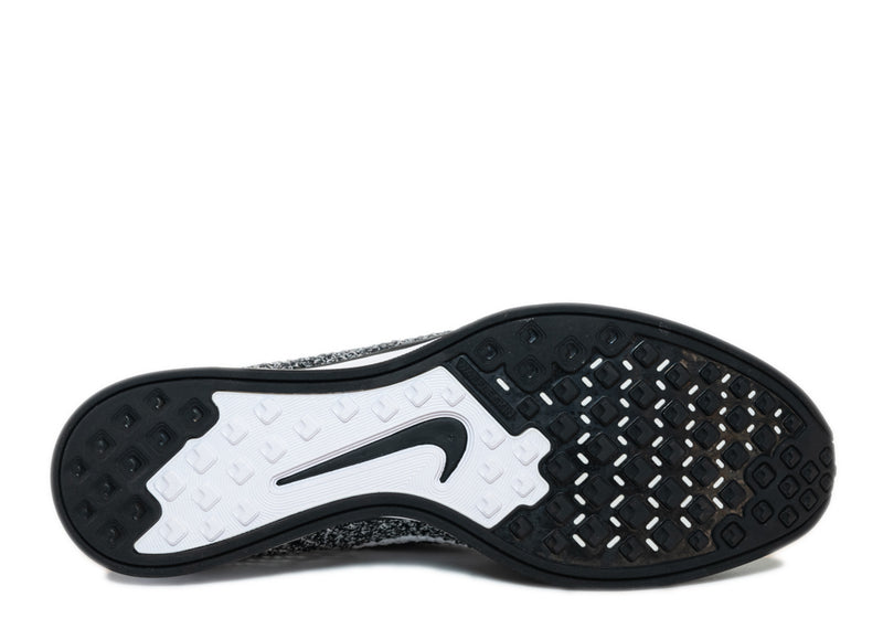 Nike Flyknit Racer "Oreo 2.0"
